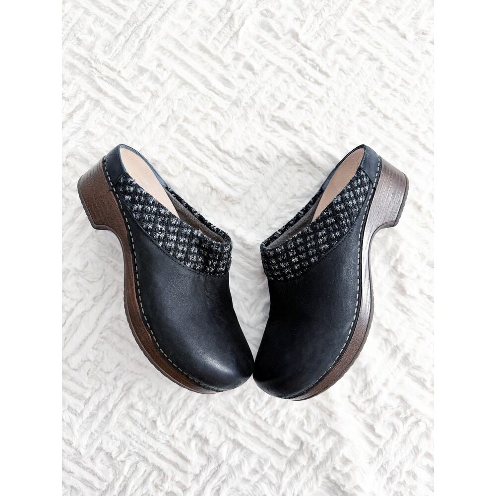 Dansko Bev Burnished Nubuck Leather Clogs Black Woven Trim Mule